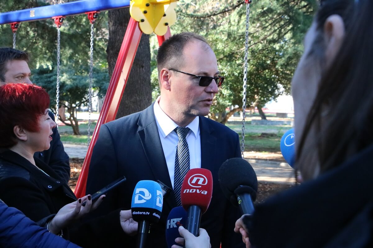 denis-karlovic-otvaranje-djecjeg-igralista-15-01-2019