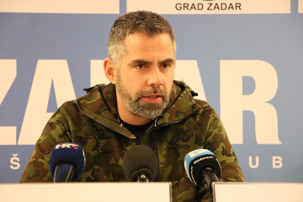 visnjik-sc-visnjik-šc-višnjik-sportski-centar-dvorana-krešimir-ćosić-zadar-košarka-kk-zadar-ante-nazor-press-konferencija