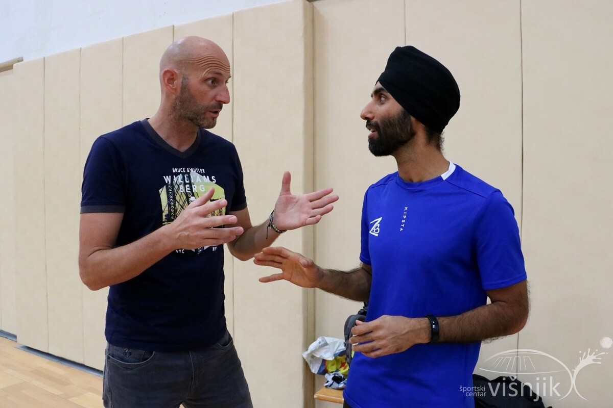visnjik-sc-visnjik-šc-višnjik-sportski-centar-zadar-dvorana-krešimir-ćosić-badminton-zadar-meč-arun-singh-tomislav-rogić-tumba-zadar-indija-nogomet