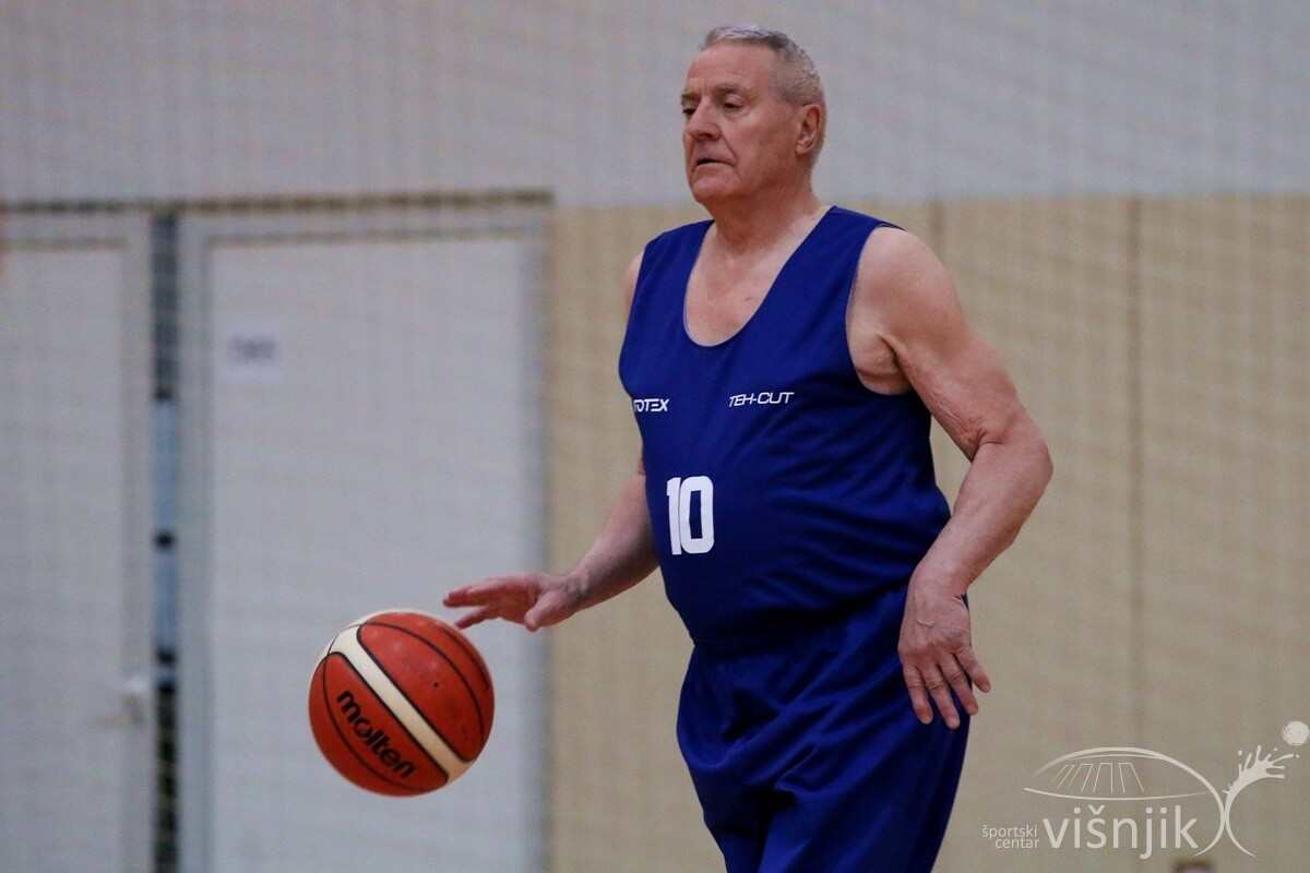 visnjik-sc-visnjik-šc-višnjik-dvorana-krešimir-ćosić-sportski-centar-zadar-košarka-turnir-veterani-košarkaški-masters-veterana-2020-basketball-zadar-masters-2020-veterans-tournament-photography-photo
