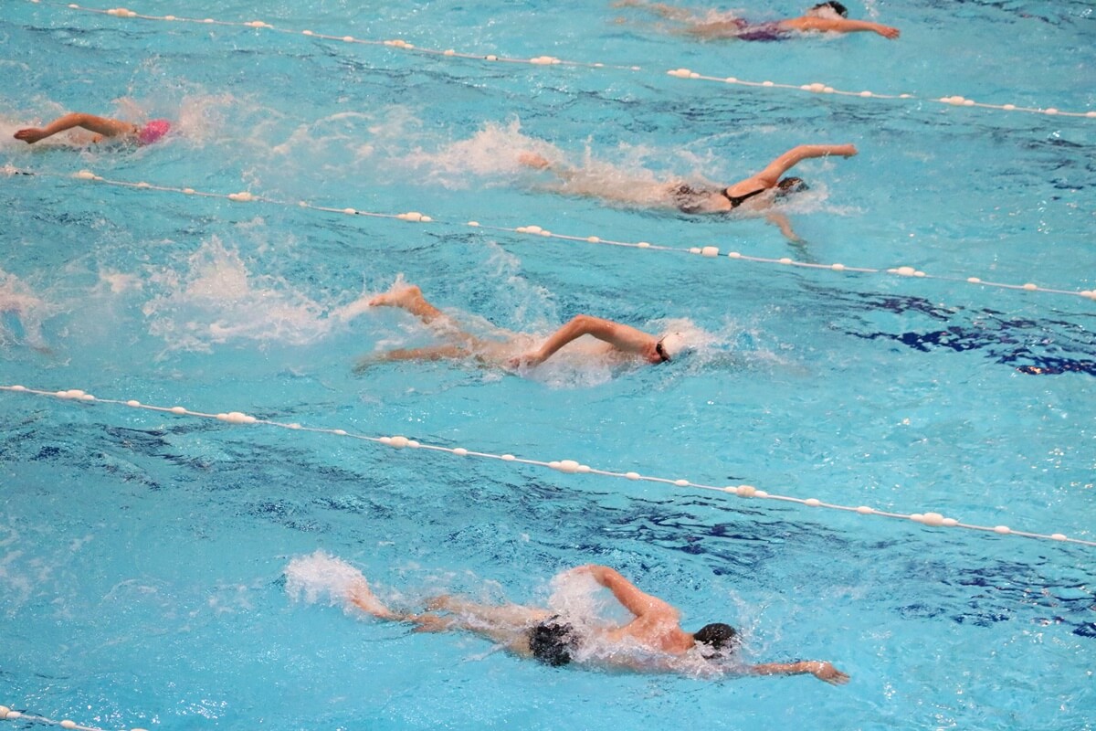 šc-višnjik-sc-visnjik-sportski-centar-zadar-zatvoreno-bazensko-plivalište-kompleks-vanjskih-terena-otvoreni-tereni-bazen-višnjik-atletska-staza-triatlon-reprezentacija-pripreme-triatlonci-hrvatska-kristina-skroče-hrvatski-triatlon-savez-plivanje-trčanje