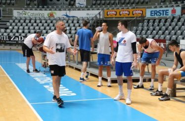 visnjik-sc-visnjik-šc-višnjik-sportski-centar-zadar-dvorana-krešimir-ćosić-košarka-kk-zadar-momčad-zadra-trening