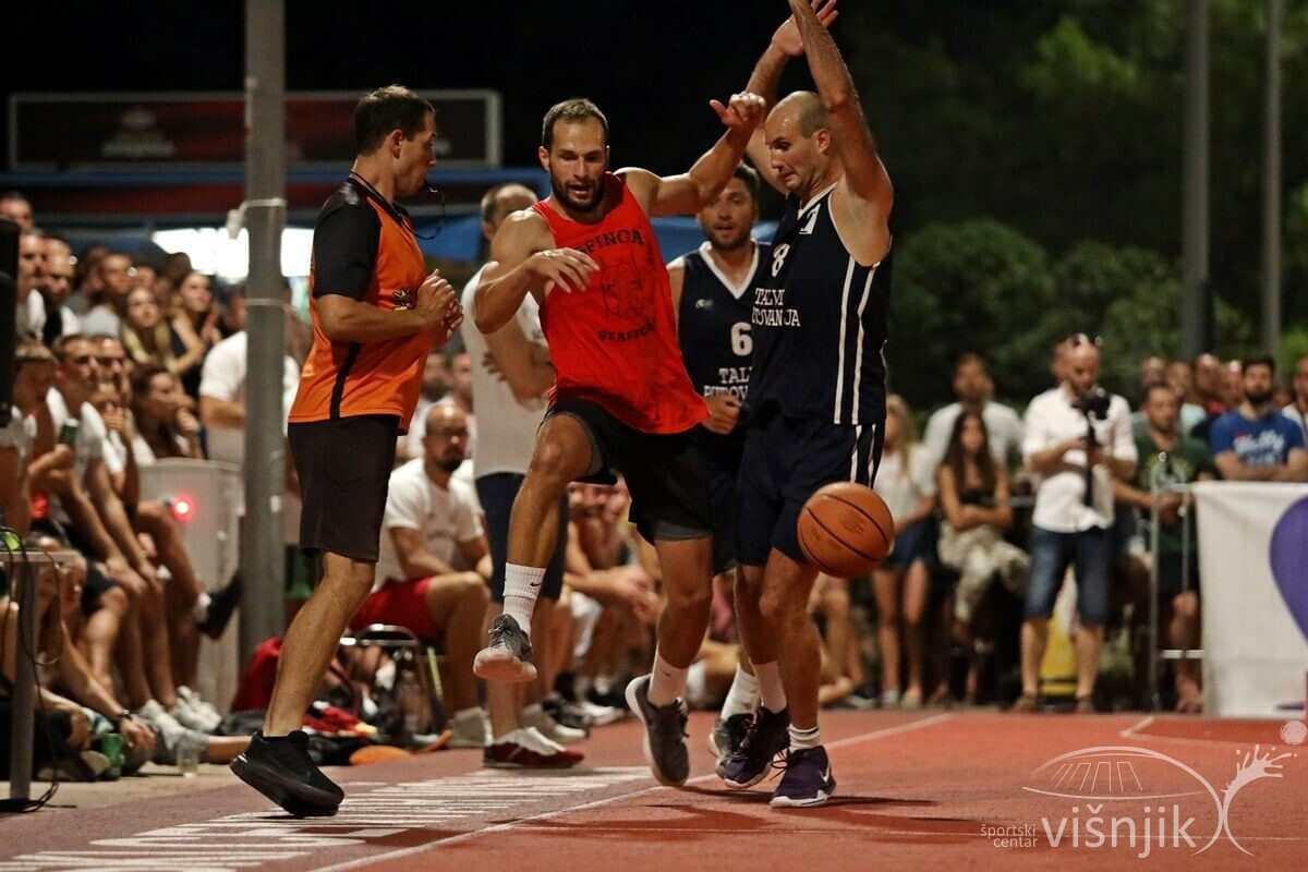 visnjik-sc-visnjik-šc-višnjik-sportski-centar-zadar-kompleks-vanjskih-terena-dvorana-krešimir-ćosić-košarka-basketball-zadarska-ljetna-liga-kk-sfinga-staffordi-kk-jadera-talvi-putovanja-finale-finals