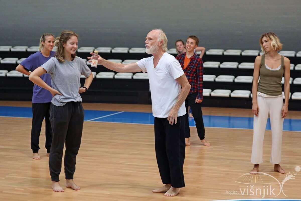 visnjik-sc-visnjik-šc-višnjik-sportski-centar-zadar-dvorana-krešimir-ćosić-ples-dance-zadarski-plesni-ansambl-sanja-petrovski-edukativna-plesna-radionica-yulien-hamilton