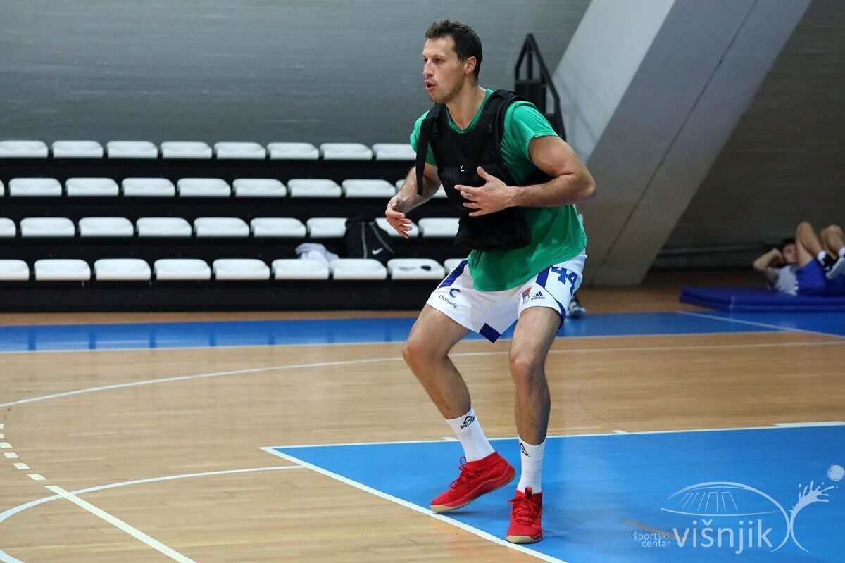 visnjik-sc-visnjik-šc-višnjik-sportski-centar-zadar-dvorana-krešimir-ćosić-košarka-sport-kk-zadar-trening-pripreme-veljko-mršić