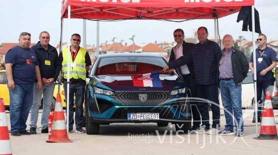 šc-višnjik-zadar-auto-moto-izložba-oldtimer-utrka-3-nagrada-grada-zadra